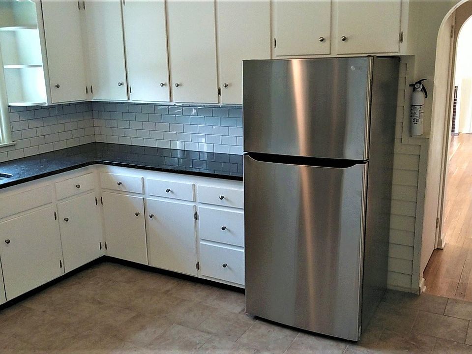Kitchen (leading into Living Room)