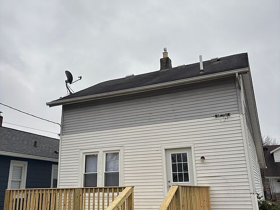 3rd image of 1116 Reservoir St
