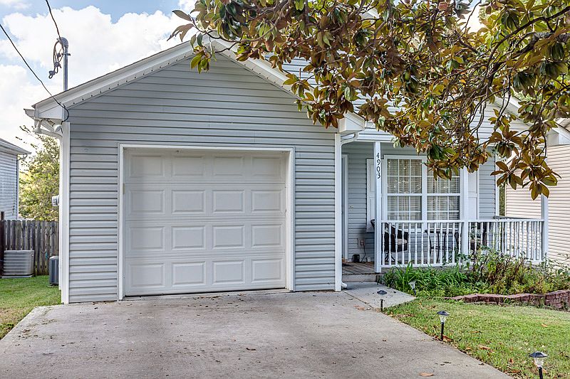 1st image of 4903 Woodglen Dr
