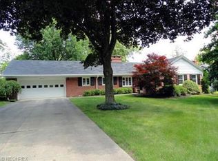 47 Clairhaven Dr, Hudson, OH 44236