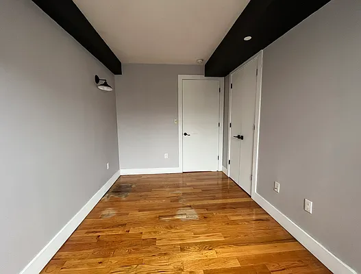 Rented by MADEHOME | media 5