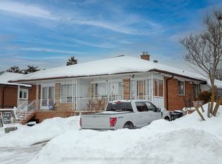 34 Ikley Rd, Toronto, ON M3J1C6
