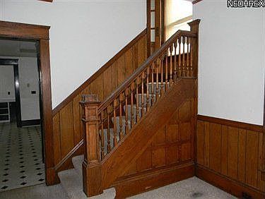 4th image of 219 Washington Ave