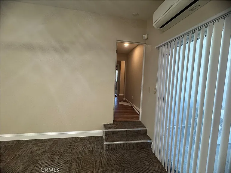2100 Kennedy Ave — Photo 32