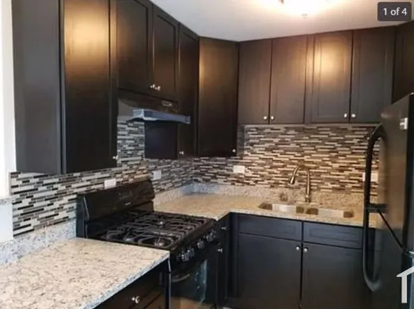5335 W Race Ave #1, Chicago, IL 60644