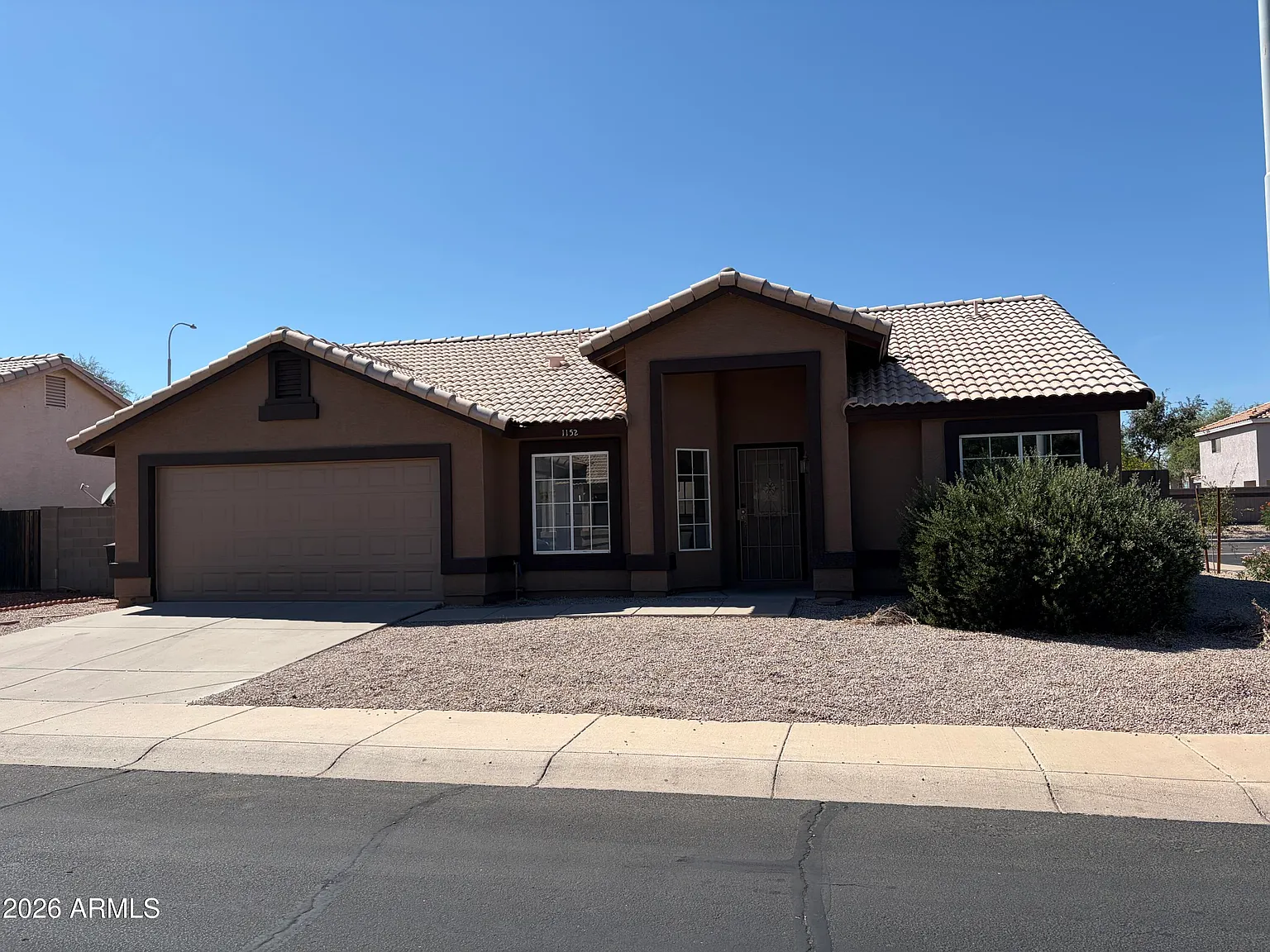 3 bed, 2.0 bath, 1399 sqft, $2,200 — Photo 1