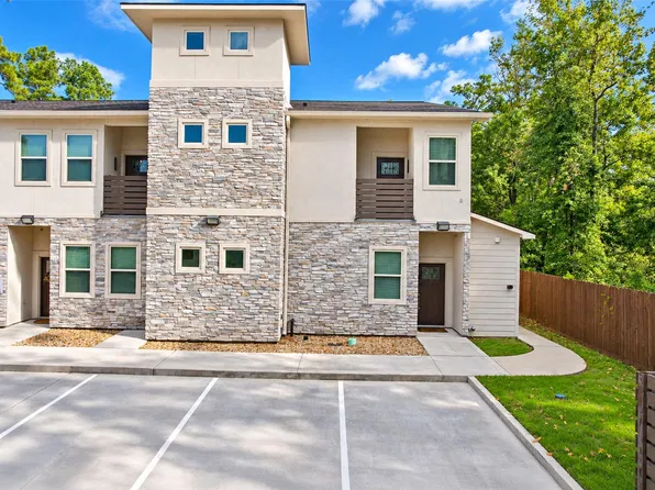 504 Nursery Rd, The Woodlands, TX