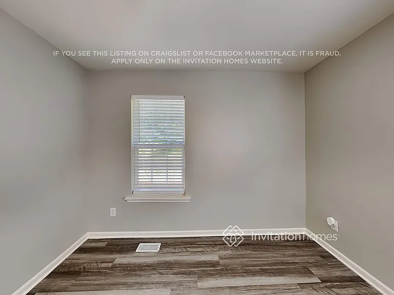 1105 Kavkaz St — Photo 13