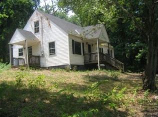 1129 Bickerstaff Rd, Henrico, VA 23231