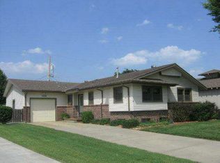 2626 W Larkin Dr, Wichita, KS 67216