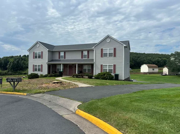 210 Weeping Willow Ln, Bridgewater, VA