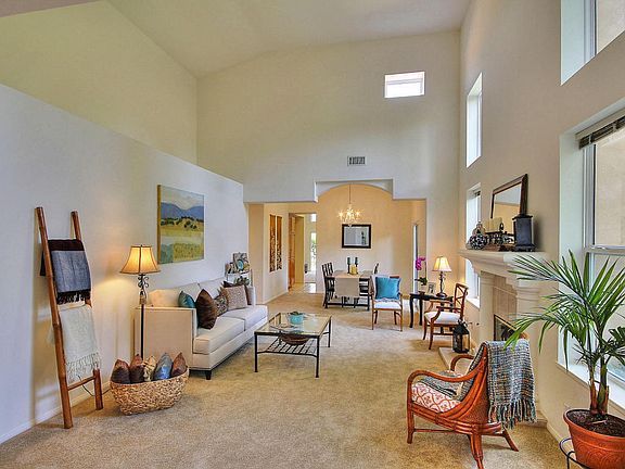 3rd image of 7949 Winchester Cir