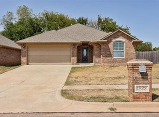 1633 Rangeline Rd, Norman, OK 73071