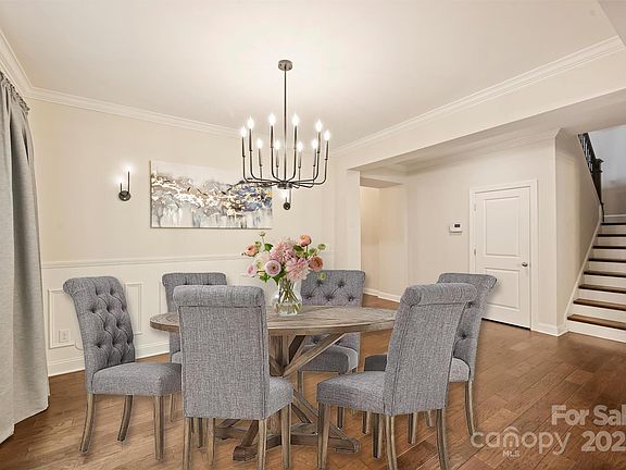 5th image of 6618 Vizcaya Ct