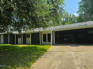 1009 Branch St, Jackson, MS 39212