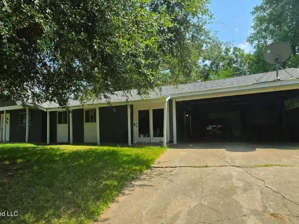 1009 Branch St, Jackson, MS 39212