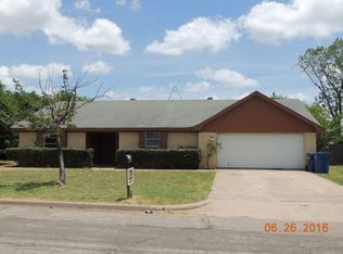 924 Vail Highlands, Hewitt, TX 76643
