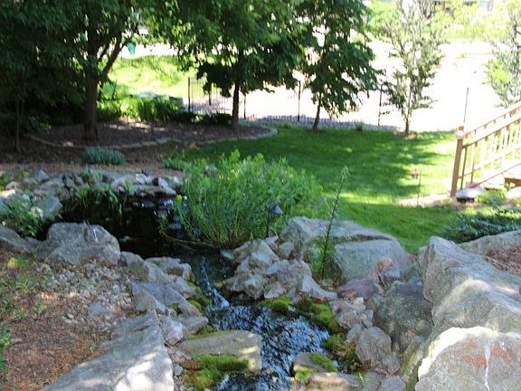 4th image of 5991 Oak Hollow Dr