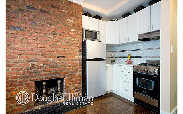 Sold by Douglas Elliman | media 9