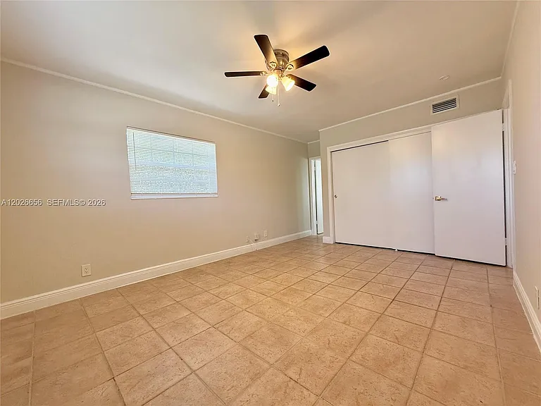 206 SE 3rd Pl — Photo 25