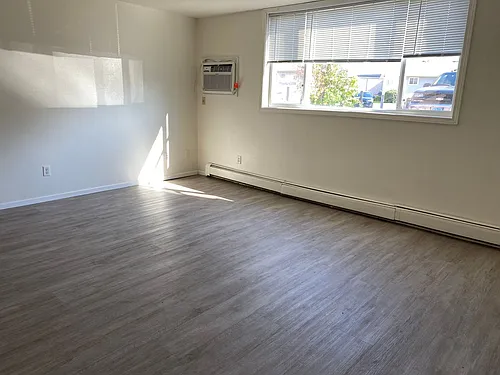 3211 E Rosser Photo 1