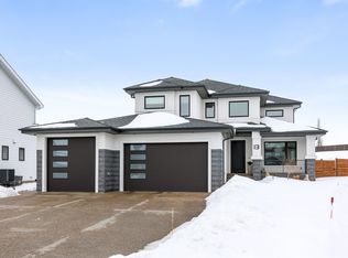 25122 Sturgeon Rd #13, Sturgeon County, AB T8T1S2