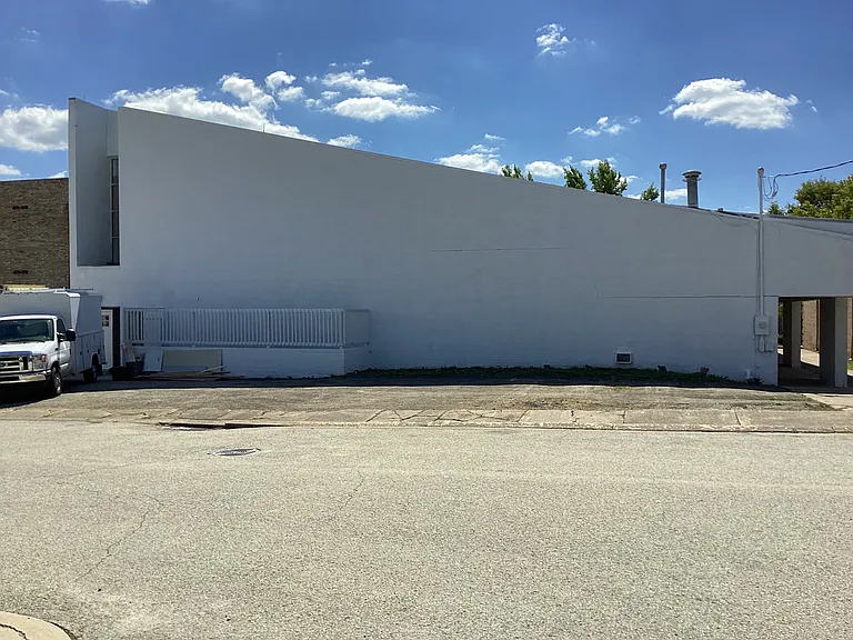 115 Pioneer Way — Photo 4