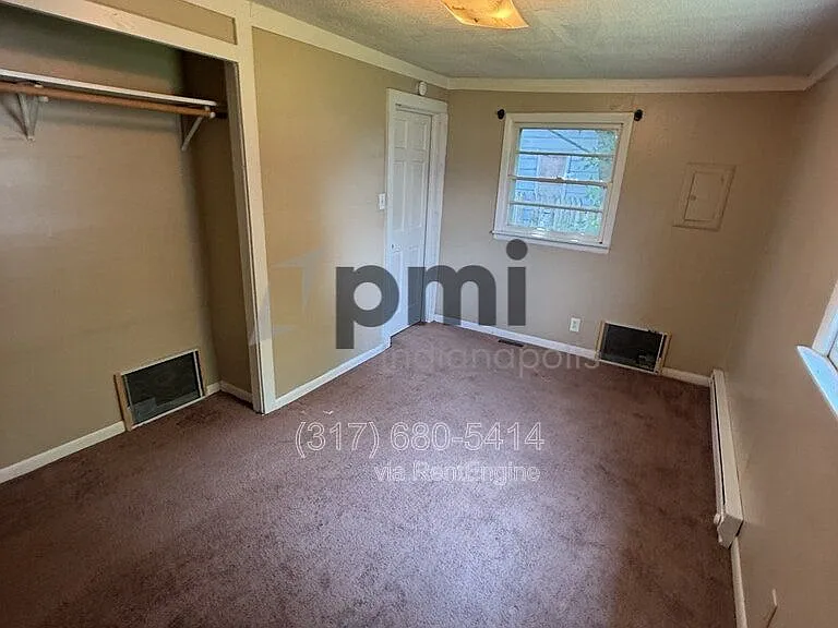 1309 Pearl St — Photo 15