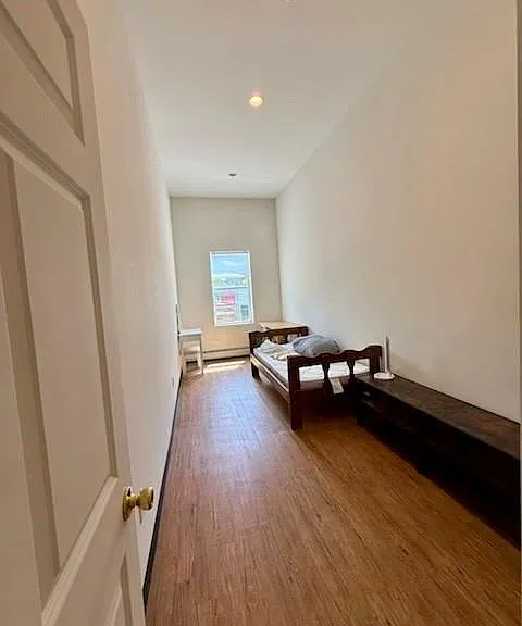 33 W Market St #2A — Photo 5