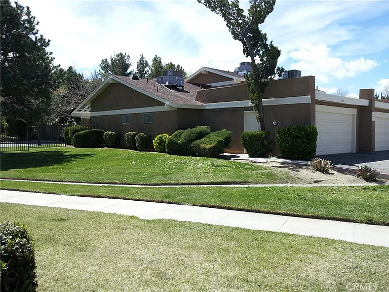 2851 W Avenue J4 — Photo 61