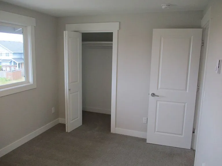 5401 N Court St #A — Photo 16