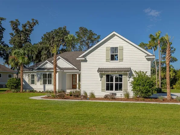 105 Riverwalk Dr, Brunswick, GA 31523