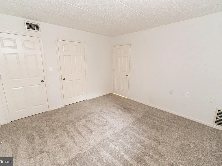 227 Canal Park Dr #206 — Photo 41