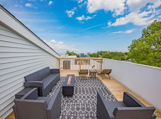 300 Douglas Ave, Colonial Beach, VA 22443