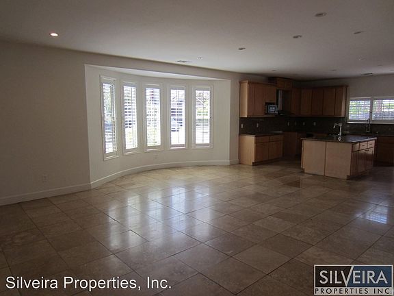 5th image of 1617 S Tropea Ave