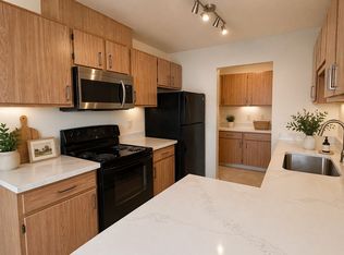 6001 24th Ave NW APT 404, Seattle, WA 98107