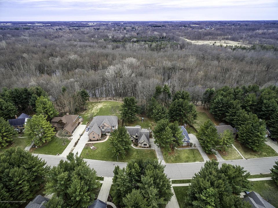 2nd image of 3981 Shoals Dr