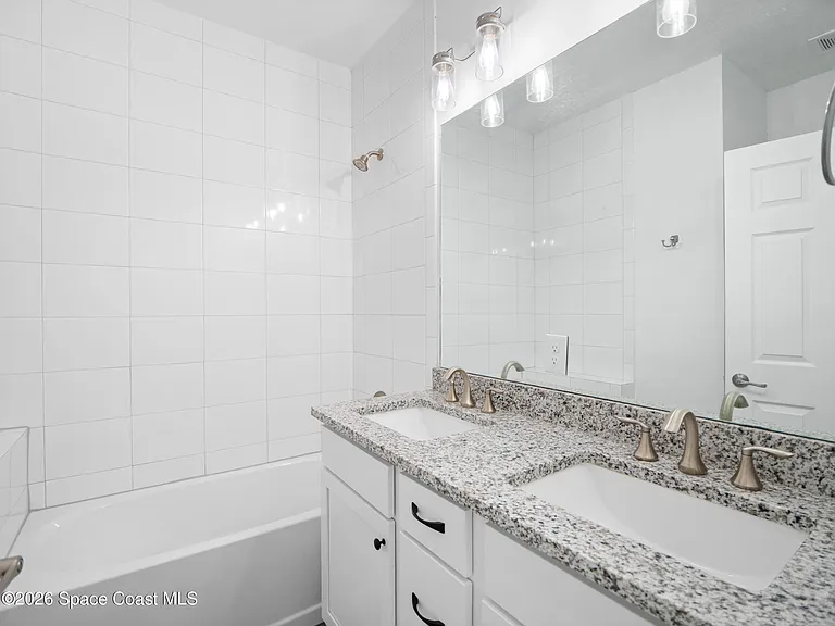 1455 Isabella Dr #101 — Photo 13