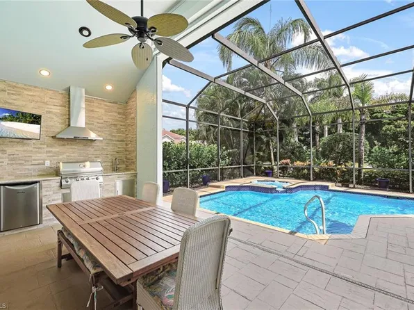 8785 Ventura WAY, NAPLES, FL 34109