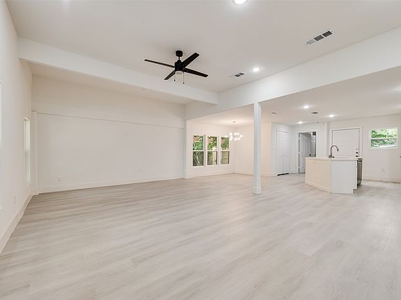 5th image of 302 Newsom Rd