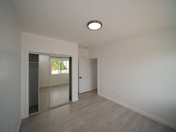 5th image of 94-1061 Lumi St