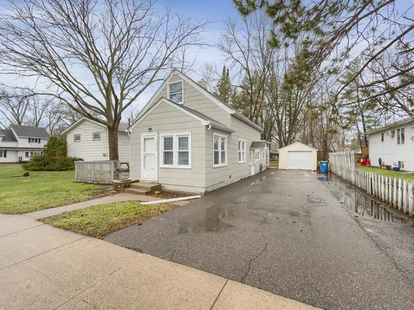 4671 Bald Eagle Ave, White Bear Lake, MN 55110