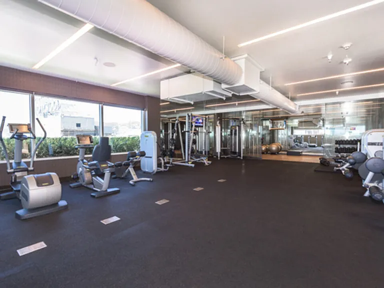 6250 Hollywood Blvd #10N — Photo 40
