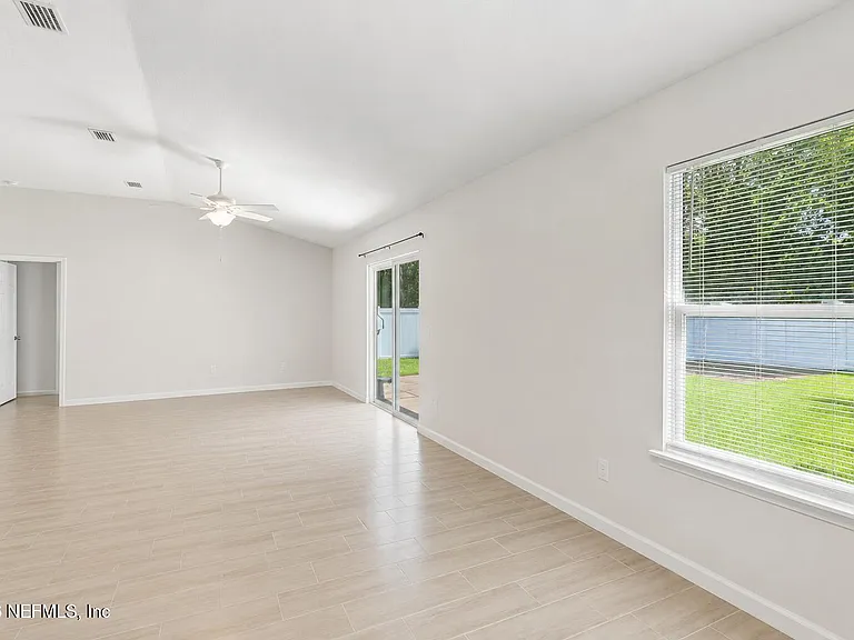 6117 Patriots Landing Ln — Photo 13