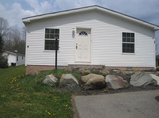 35 Adams Dr, Cheswick, PA 15024