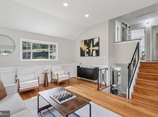 423 Saint Margarets Dr, Capitol Heights, MD 20743