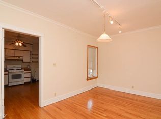 6300 N Glenwood Ave, Chicago, IL 60660