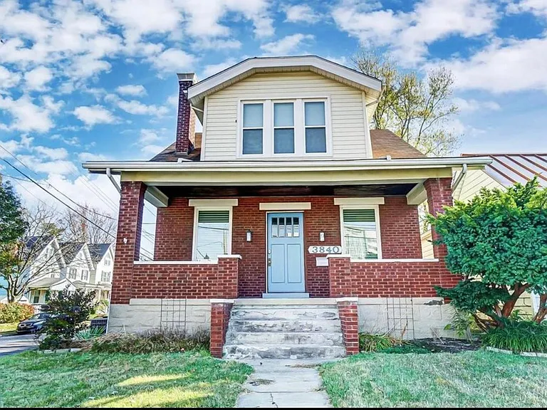3840 Edwards Rd — Photo 1