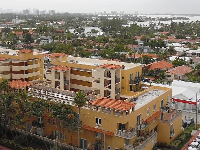 8911 Collins Ave #1102 — Photo 16