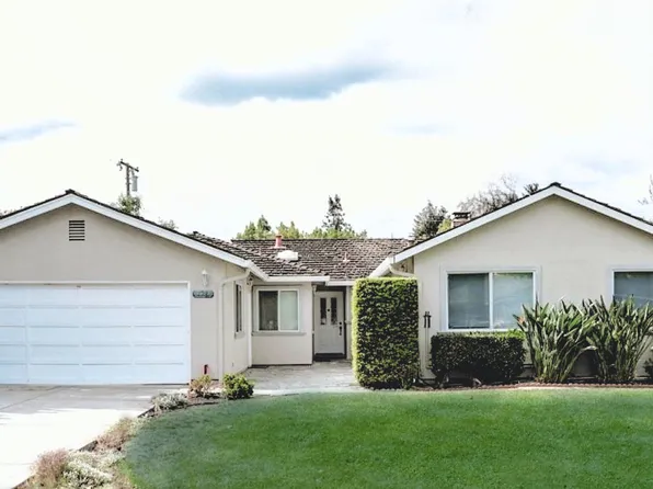 12283 Woodside Dr, Saratoga, CA 95070